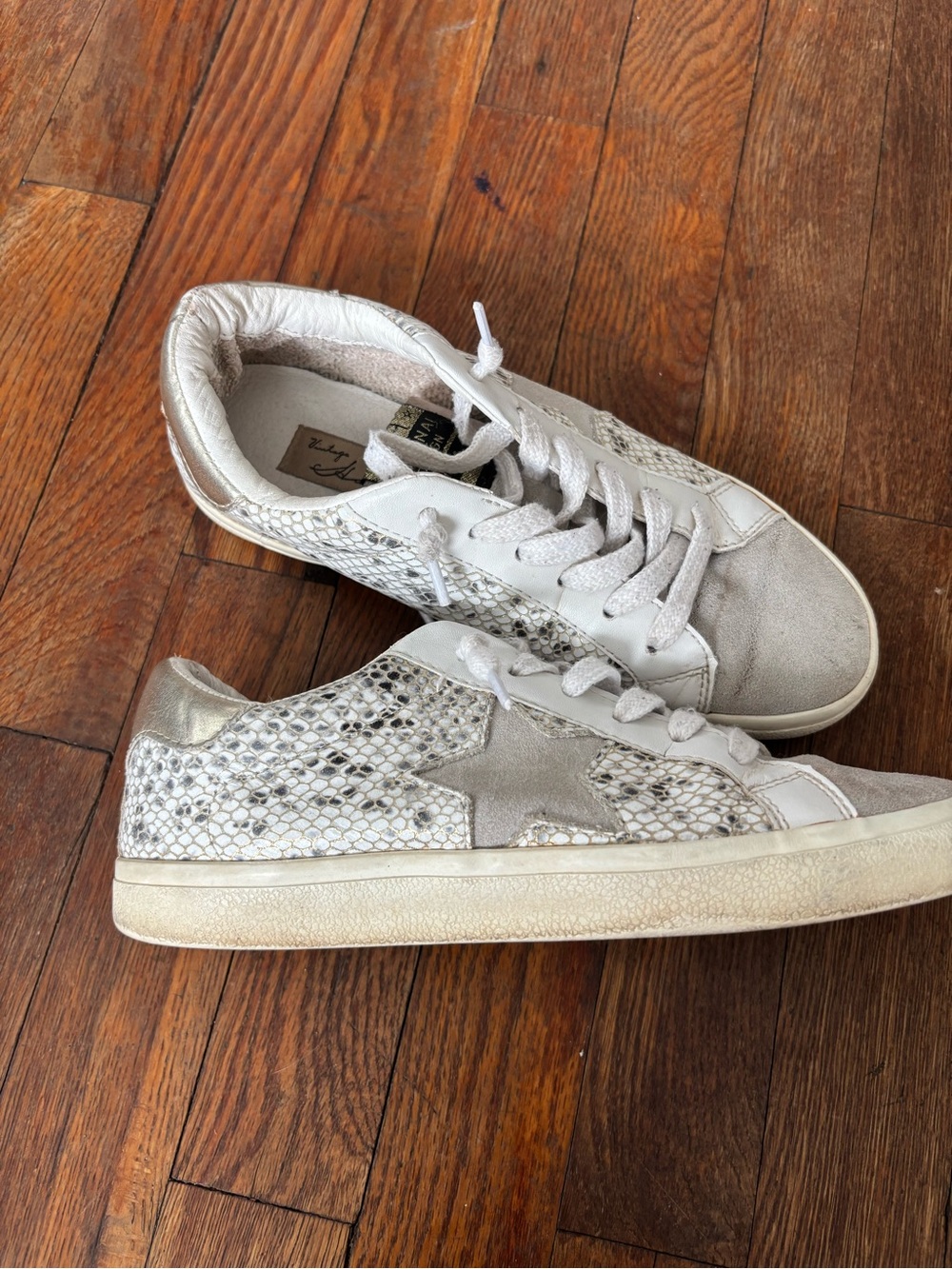 Vintage Havana White Snake-Print Low-Top Sneakers